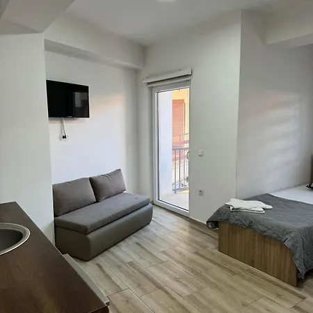 Apartment Paradiso Center
