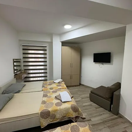 Apartment Paradiso Center *