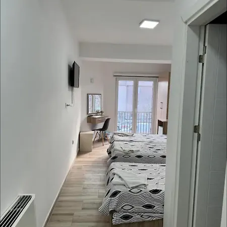 Apartment Paradiso Center *